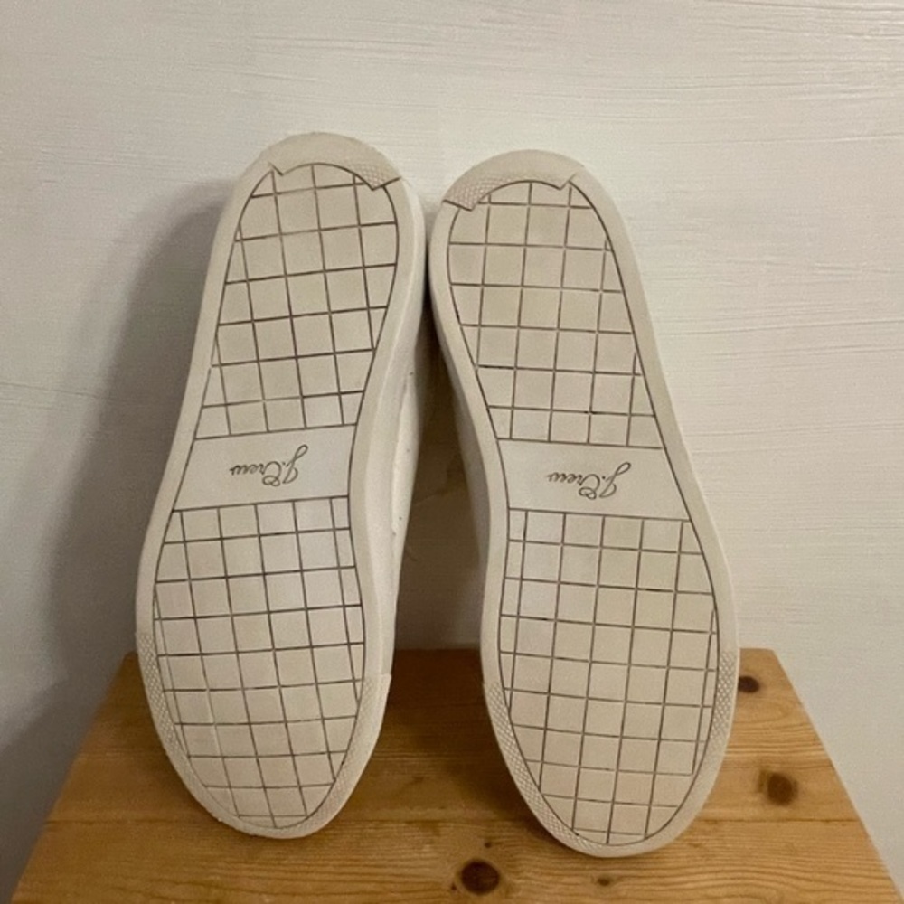 *SOLD* J.Crew Saturday Leather Sneakers with Gold Detail Size: 8.5 - Picture 12 of 13